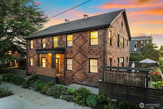 4915 Linden Ave N, Seattle, WA 98103