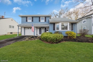 8 Von Steuben Ln, South Bound Brook, NJ 08880