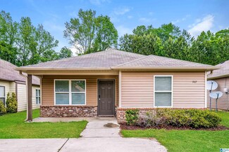 537 Fox Run Cir, Pell City, AL 35125