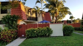 3891 Victoria Dr, West Palm Beach, FL 33406