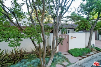 2020 Redcliff St, Los Angeles, CA 90039