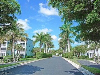 16645 Lake Circle Dr Unit 732, Fort Myers, FL 33908