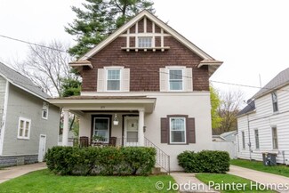 215 Ives Ave SW, Grand Rapids, MI 49504