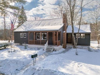 13 Niquette Dr, Nashua, NH 03062