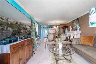 8900 Washington Blvd Unit 412, Pembroke Pines, FL 33025