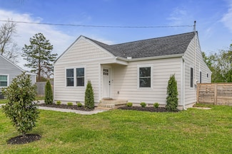 2246 Maplecrest Dr, Nashville, TN 37214
