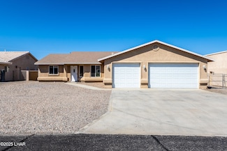 761 Churchill Bay, Lake Havasu City, AZ 86406