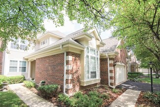 2040 N Stanton Ct Unit 52, Arlington Heights, IL 60004