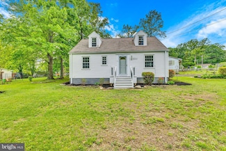 7540 Park Ln, Annandale, VA 22003