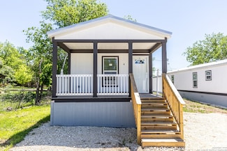 193 Live Oak St Unit 4, Medina, TX 78055