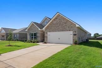 309 Keller Dr, Hazel Green, AL 35750