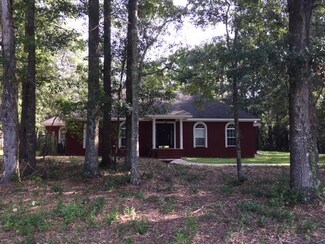 2149 Easley Dr, Andalusia, AL 36420