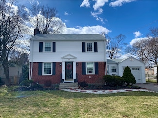 103 Brunswick Dr, Warwick, RI 02886