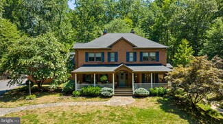 7141 Twelve Oaks Dr, Fairfax Station, VA 22039