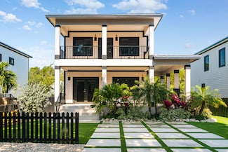 17 Coral Way, Key Largo, FL 33037