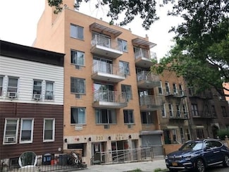 733 E 53rd St Unit 2B, Brooklyn, NY 11203