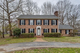 312 Marbeth Ln, Tullahoma, TN 37388