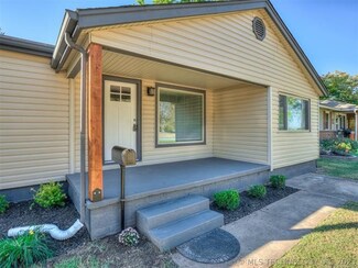 208 E 45th Place, Tulsa, OK 74105