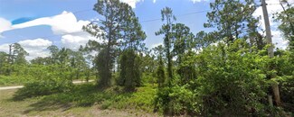 535 Flamingo Ave S, Lehigh Acres, FL 33974