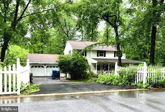 5 Ansley Dr, Downingtown, PA 19335