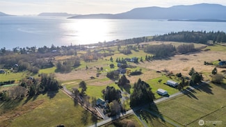 4065 Sunny Hill Ln, Lummi Island, WA 98262