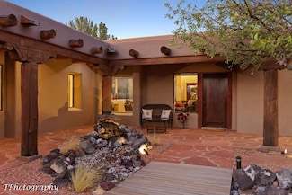 1068 Shonto Ridge Dr, Ivins, UT 84738