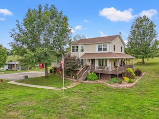 564 Oakland Ln, Harrodsburg, KY 40330