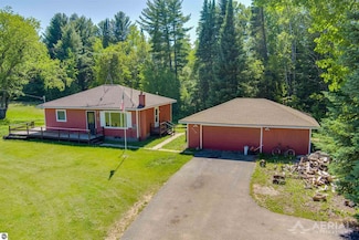 2758 Pointer Rd, West Branch, MI 48661