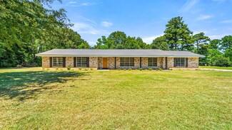 517 Maple Dr, Petal, MS 39465