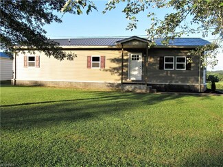 2148 State Route 339, Belpre, OH 45714