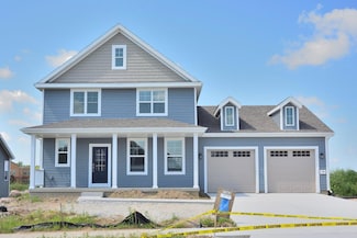 1362 Windwood Rd, Oconomowoc, WI 53066