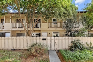 8031 Canby Ave Unit 4, Reseda, CA 91335