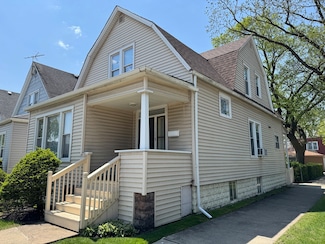 10700 S Avenue G, Chicago, IL 60617