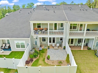 322 Nettle Ln, Greenville, SC 29607