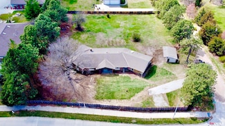 2505 S 70th St, Lincoln, NE 68506