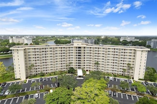 3095 N Course Dr Unit 807, Pompano Beach, FL 33069