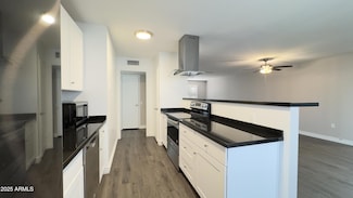 10562 W Campana Dr, Sun City, AZ 85351