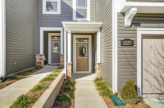 2225 Hedgecliff Rd Unit 3, Concord, NC 28025
