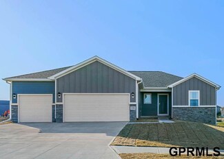 12417 S 205th Ave, Gretna, NE 68028
