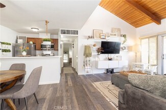 8601 International Ave Unit 224, Canoga Park, CA 91304