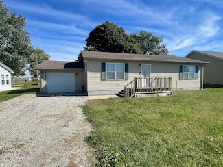 1350 S Ruth St, Rushville, IN 46173