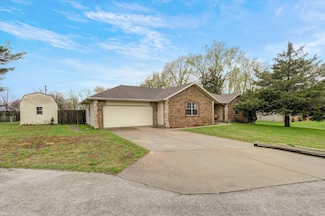 218 Bradley Ct, Highlandville, MO 65669
