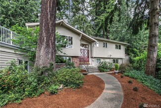 17480 47th Ave NE, Lake Forest Park, WA 98155
