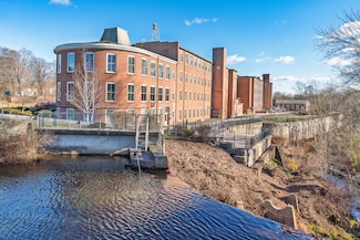 10 Main St Unit 304, Berlin, CT 06037