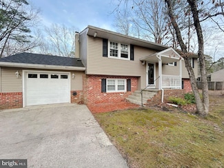 213 Oak Ln, Tabernacle, NJ 08088