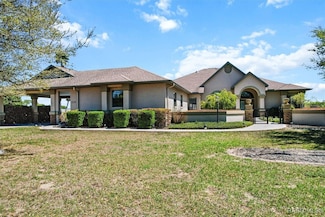 829 N Hambletonian Dr, Inverness, FL 34453
