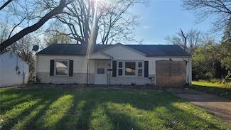 9769 Vickie Place, Saint Louis, MO 63136