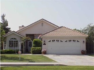 9415 Meacham Rd, Bakersfield, CA 93312