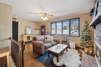 17390 Sunset Trail SW, Prior Lake, MN 55372