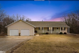 2239 Salem Rd, New London, IA 52645